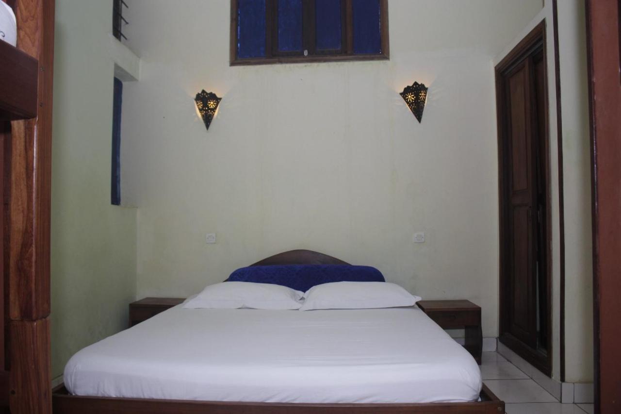 Central Hotel Antsiranana Pokoj fotografie